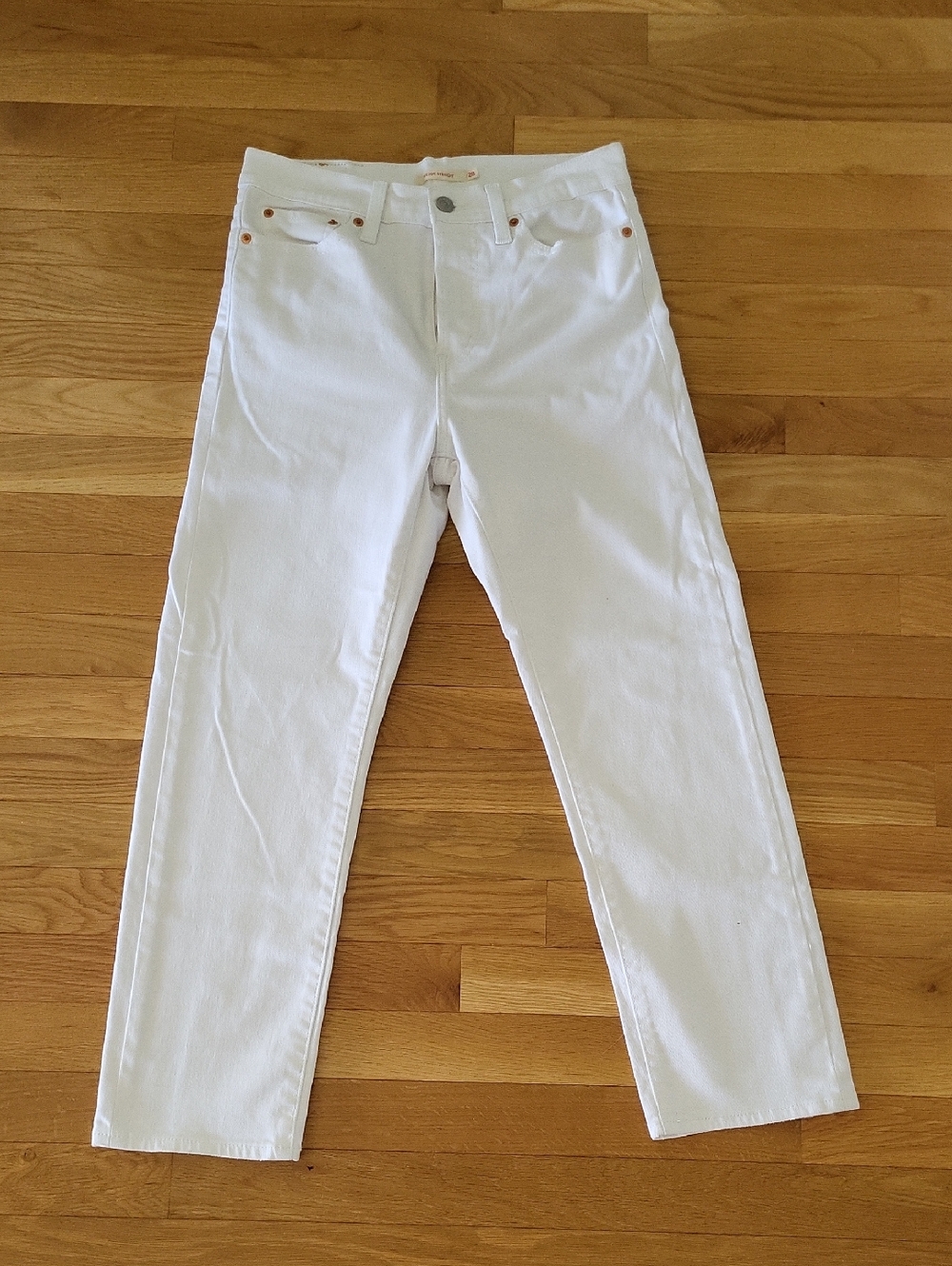 Levi's Wedgie Straight Cropped Jeans - White - 28"
